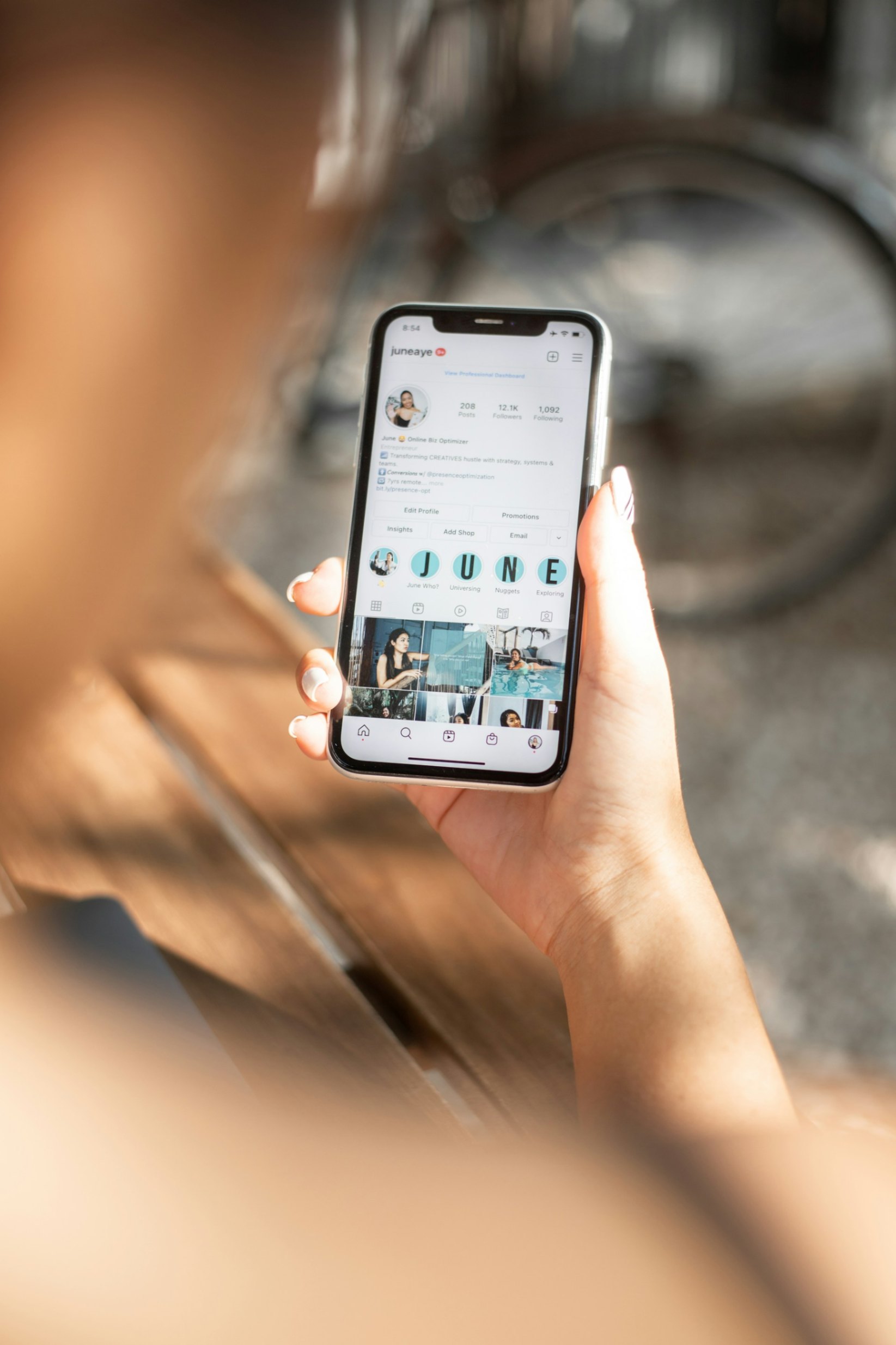 The Role of Social Media in Modern Communication and Networking